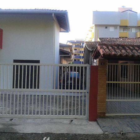 Praia Grande Ubatuba Casa Nova 5D エクステリア 写真